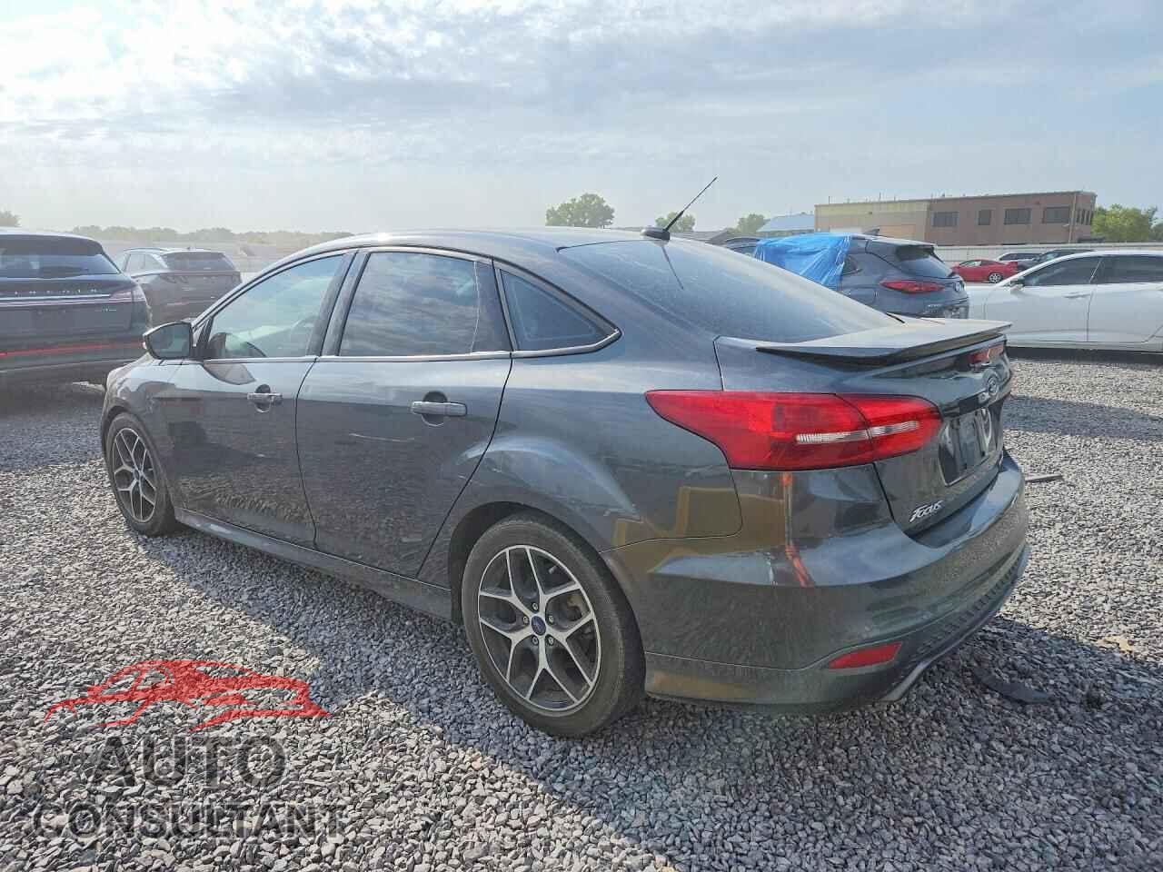 FORD FOCUS 2016 - 1FADP3F25GL379549