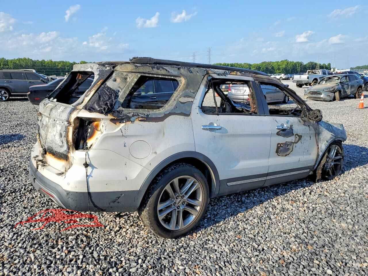 FORD EXPLORER 2016 - 1FM5K7F86GGA43597