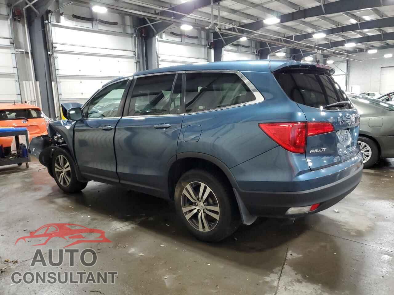HONDA PILOT 2017 - 5FNYF6H56HB008315