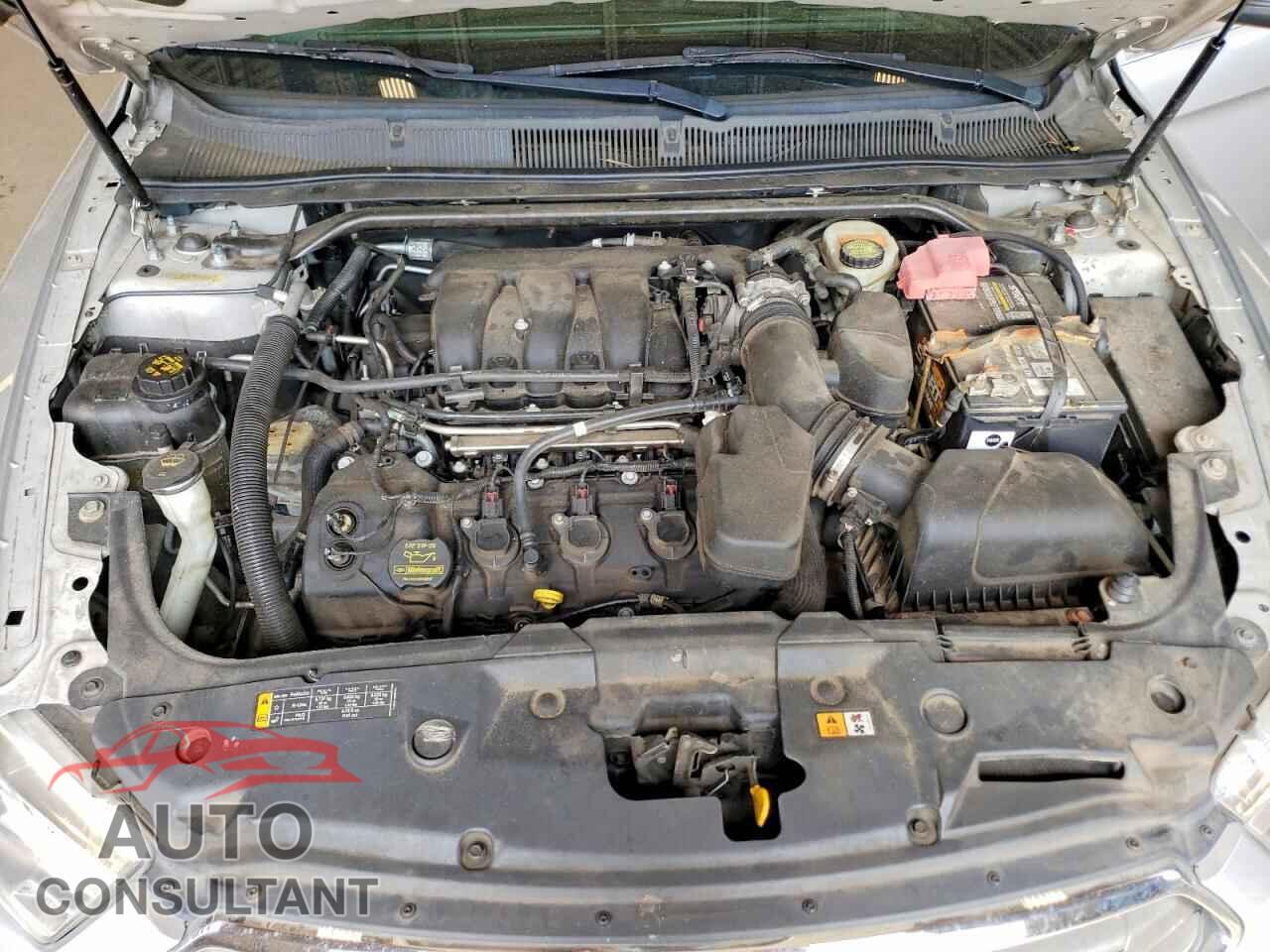 FORD TAURUS 2013 - 1FAHP2E84DG126325