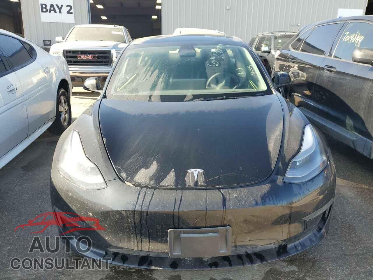 TESLA MODEL 3 2023 - 5YJ3E1EC9PF512858