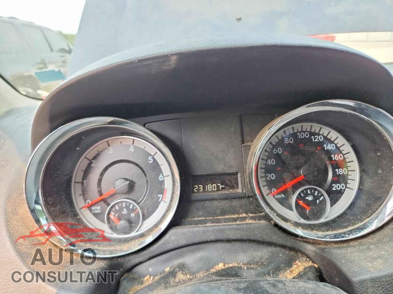 DODGE CARAVAN 2015 - 2C4RDGBG8FR593118