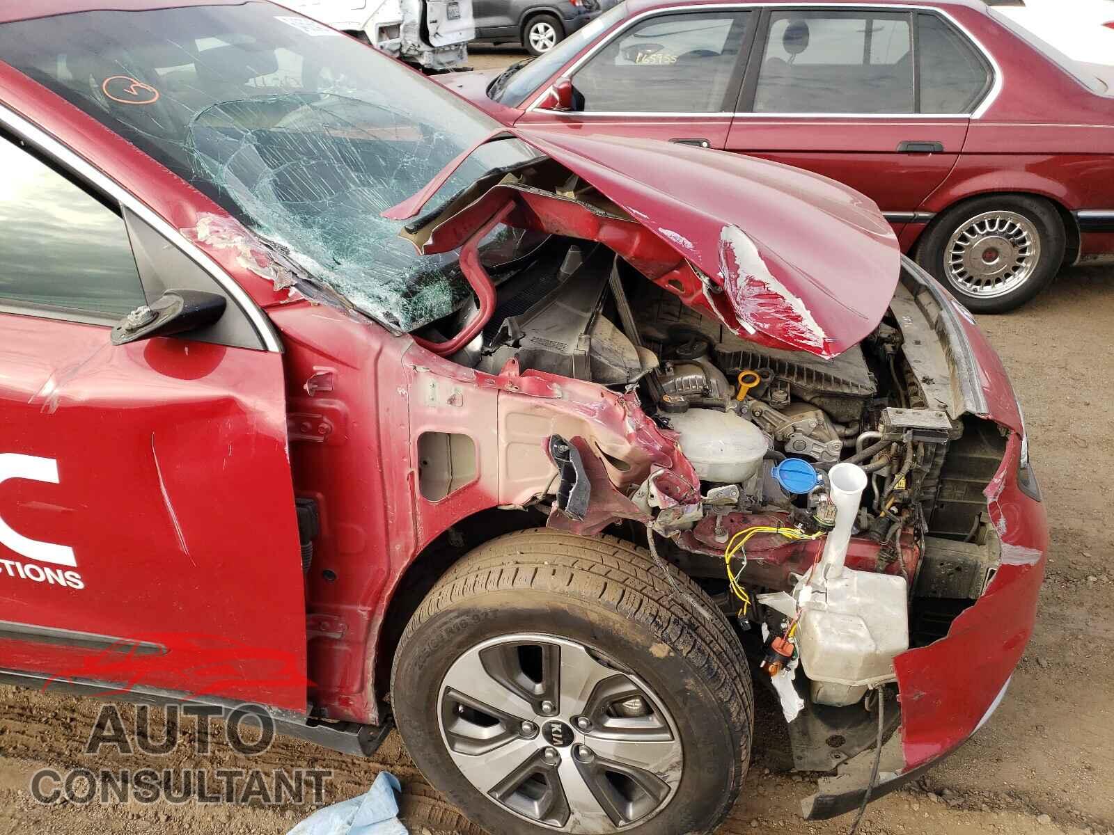 KIA NIRO 2017 - KNDCB3LC0H5104047