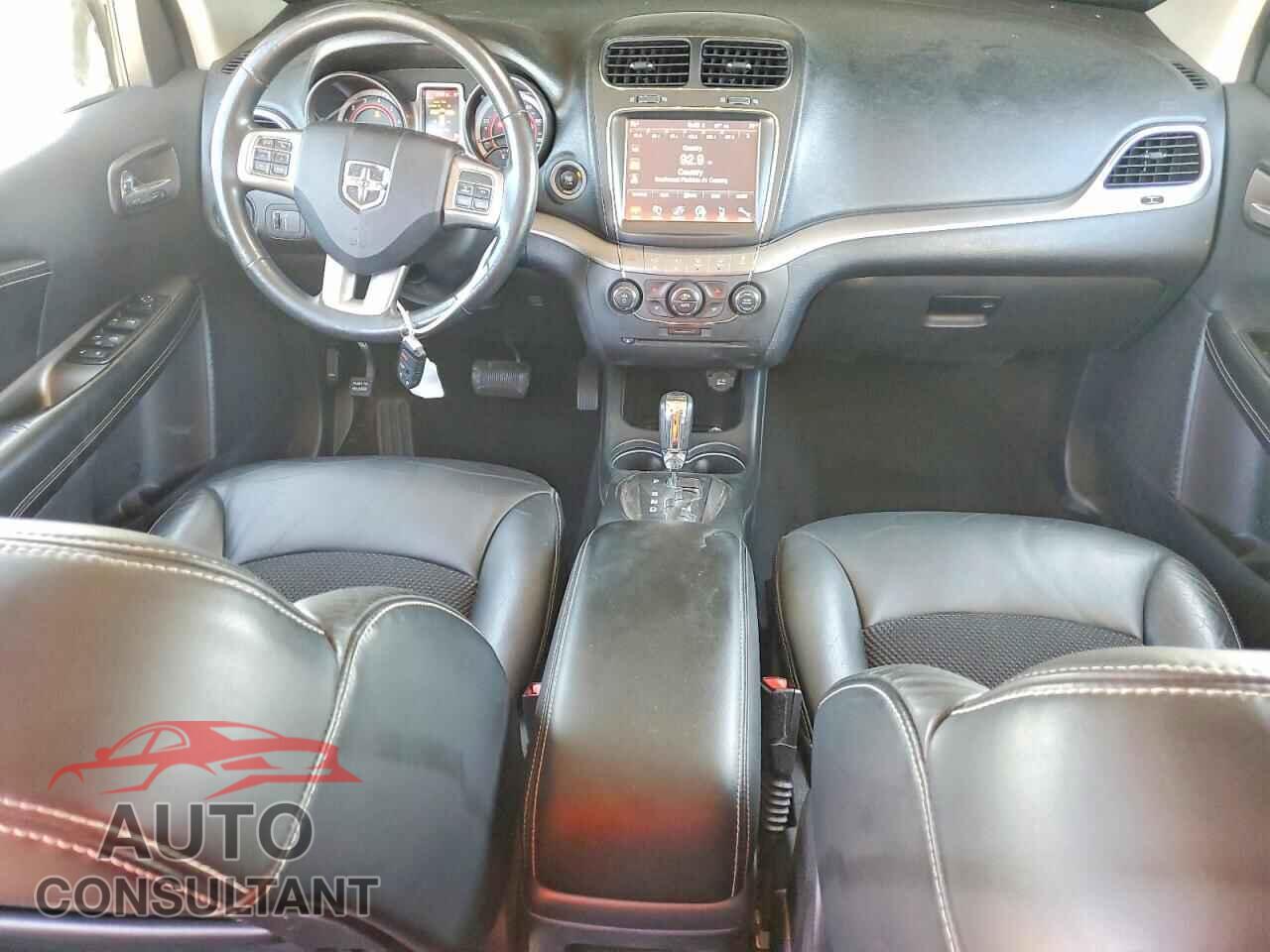 DODGE JOURNEY 2015 - 3C4PDCGG3FT578256