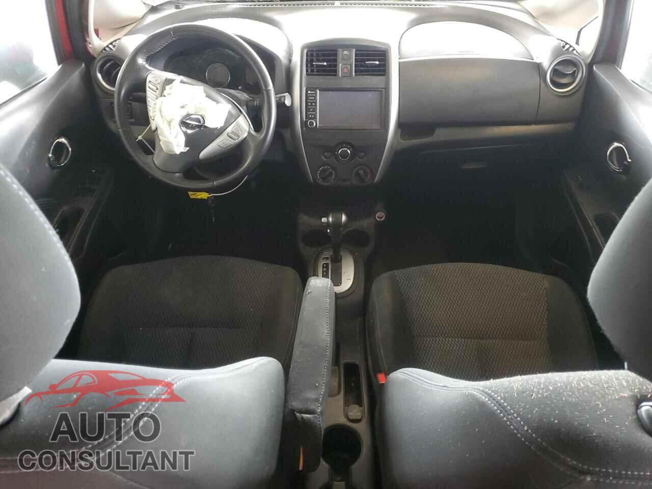 NISSAN VERSA 2019 - 3N1CE2CP3KL361413