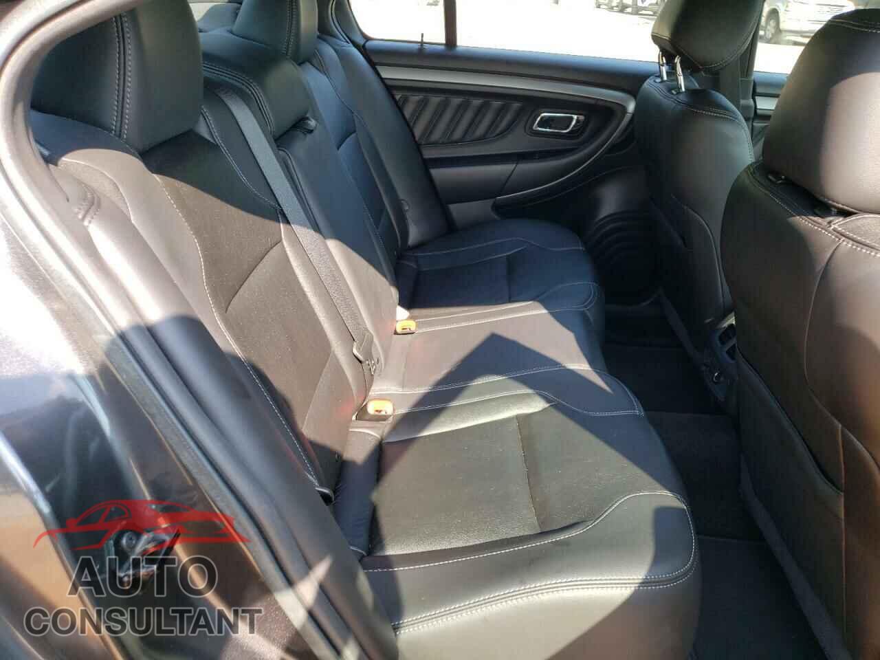 FORD TAURUS 2015 - 1FAHP2E88FG163042