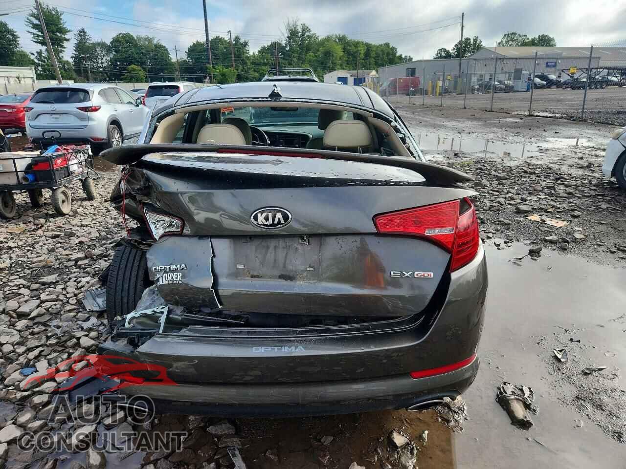 KIA OPTIMA 2013 - 5XXGN4A79DG110049