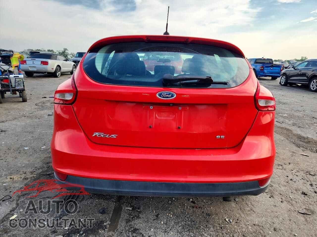 FORD FOCUS 2015 - 1FADP3K23FL315515