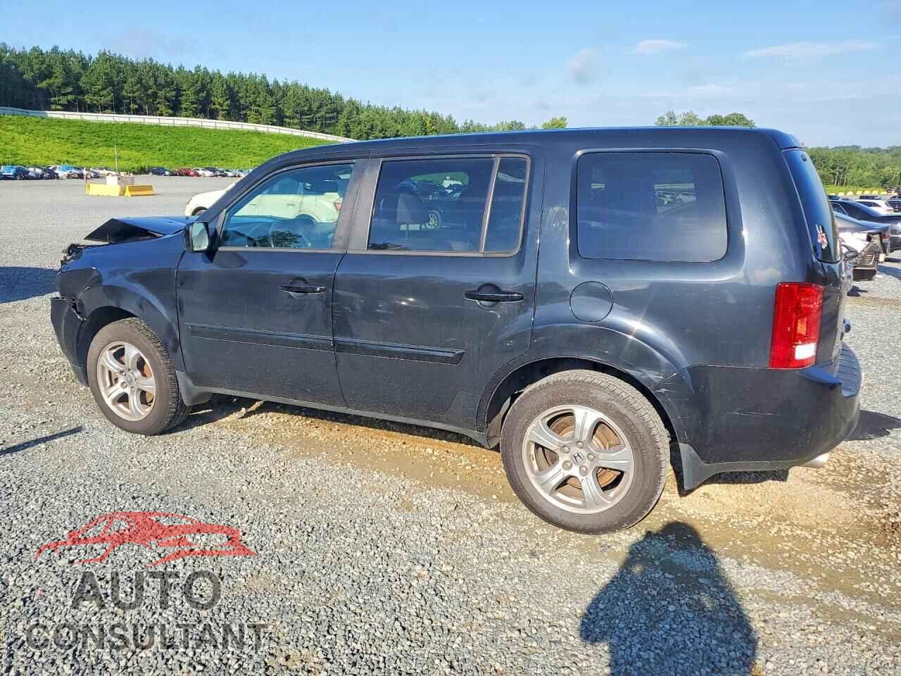 HONDA PILOT 2013 - 5FNYF3H75DB001608