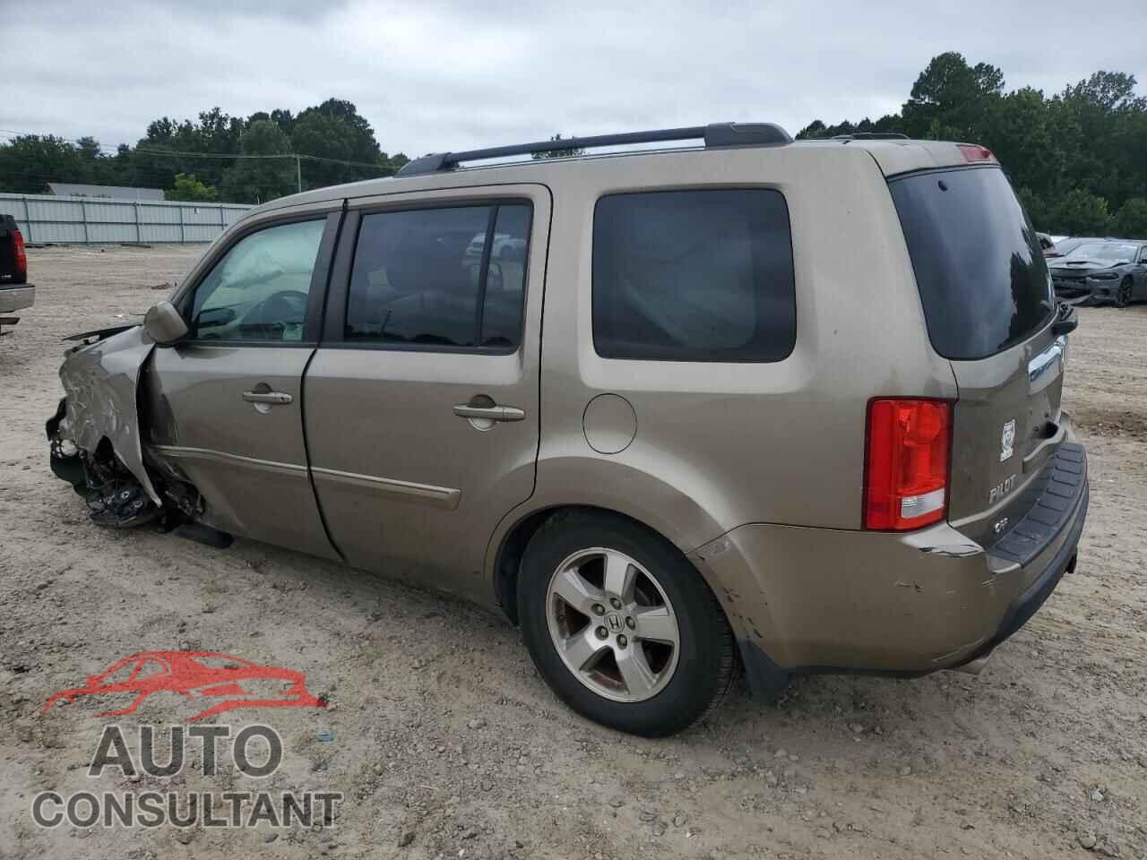 HONDA PILOT 2011 - 5FNYF3H55BB033132