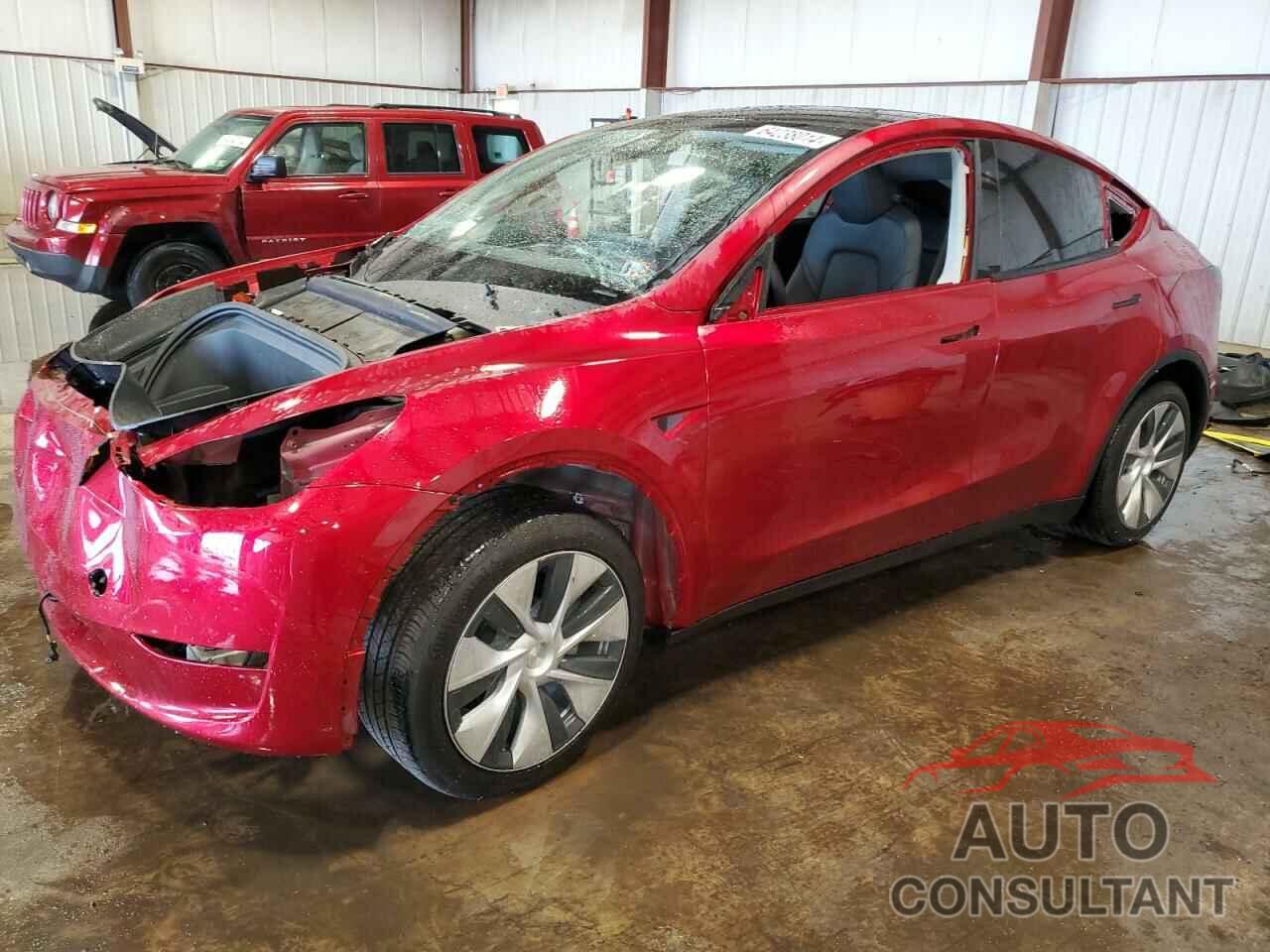 TESLA MODEL Y 2024 - 7SAYGAEEXRF005409