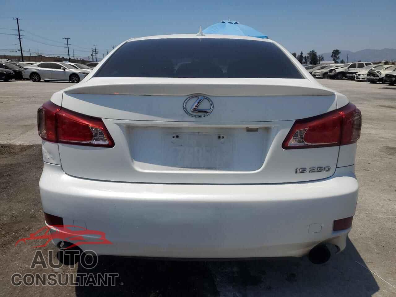 LEXUS IS 2012 - JTHBF5C28C5184708