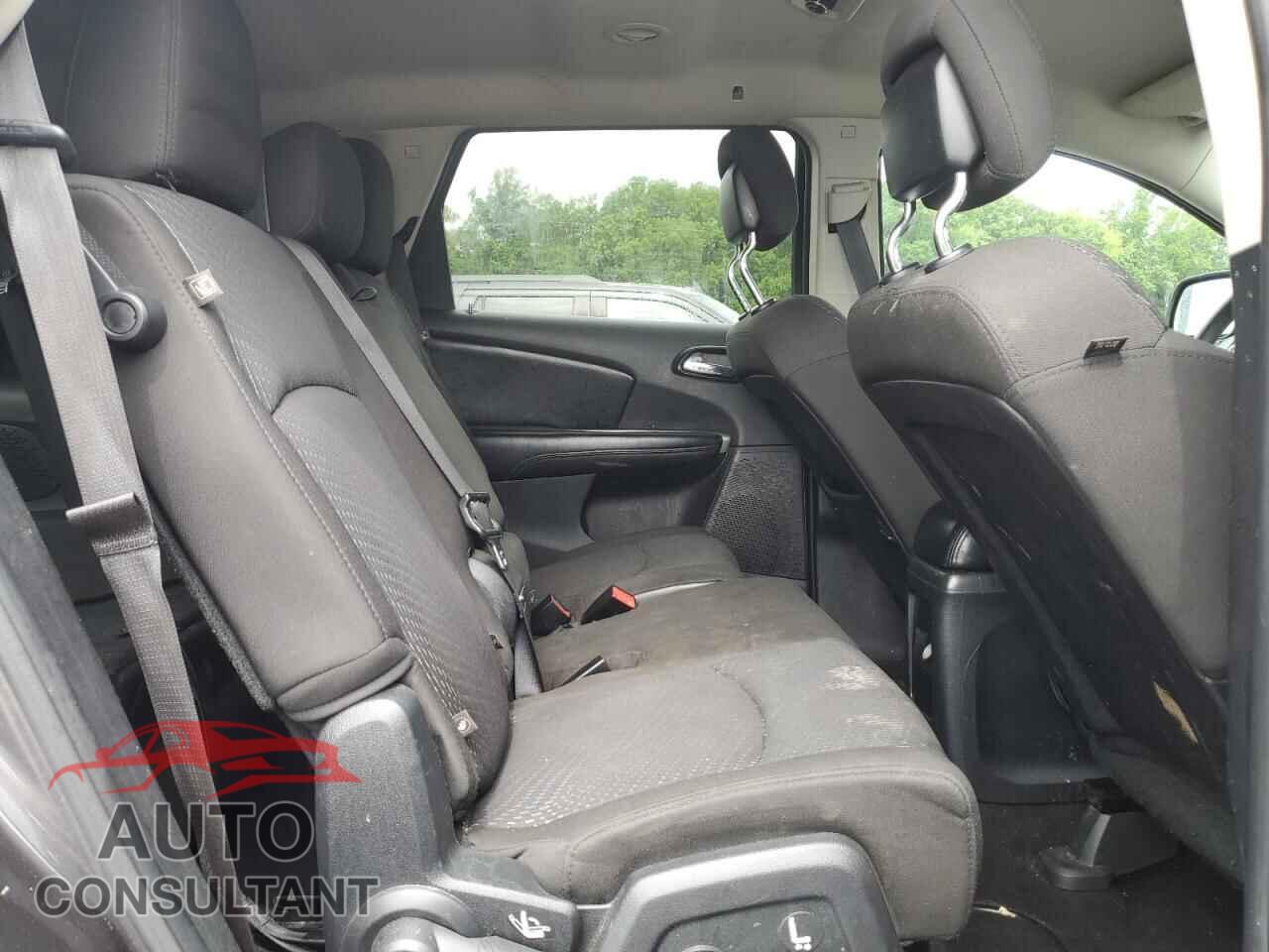 DODGE JOURNEY 2015 - 3C4PDCAB0FT665545
