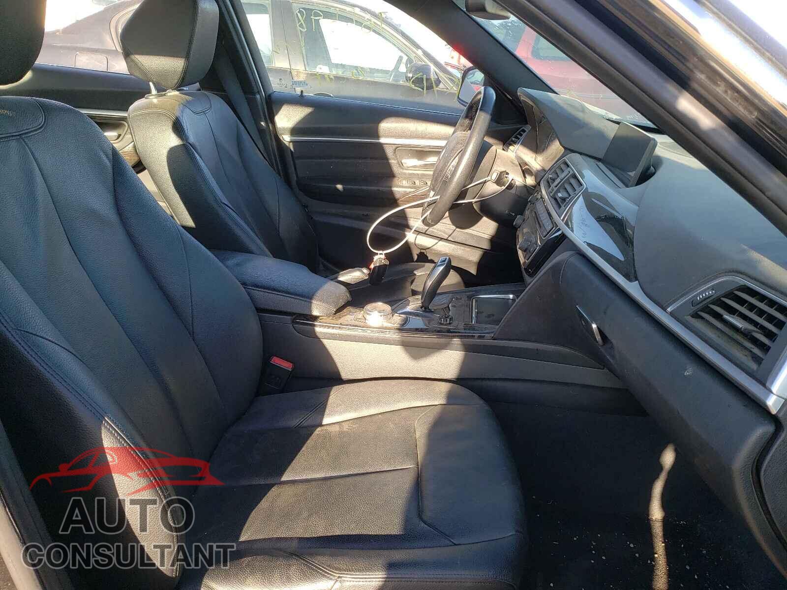BMW 3 SERIES 2017 - WBA8D9C50HK894176