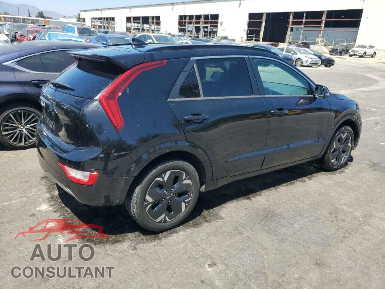 KIA NIRO WIND 2023 - KNDCR3L14P5027336