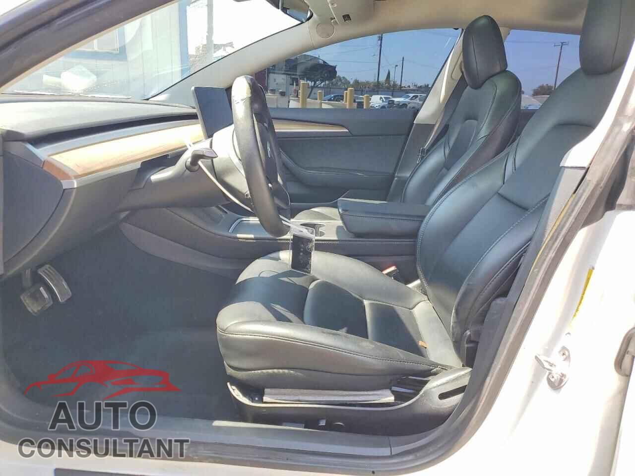 TESLA MODEL 3 2021 - 5YJ3E1EA0MF030421