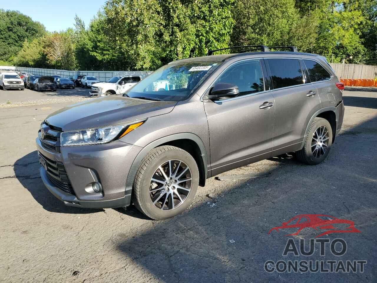 TOYOTA HIGHLANDER 2017 - 5TDJZRFH8HS375333