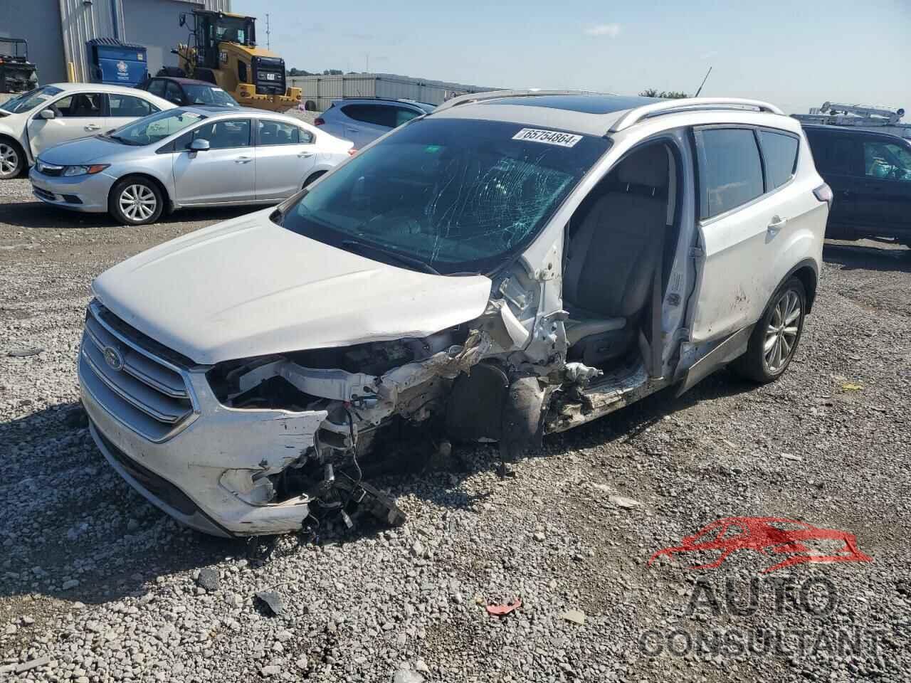 FORD ESCAPE 2017 - 1FMCU0J91HUB85884