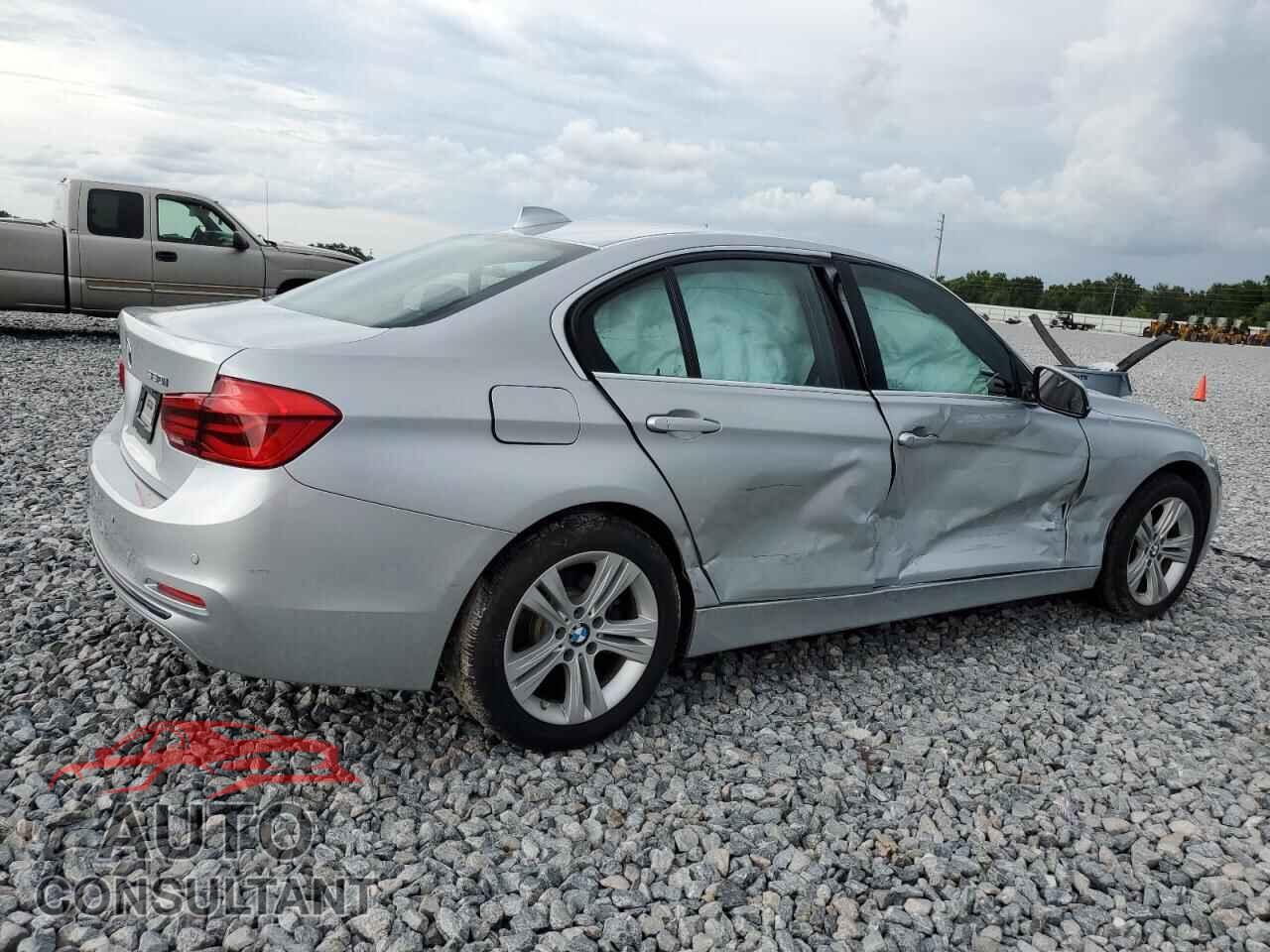 BMW 3 SERIES 2017 - WBA8D9C31HA005938