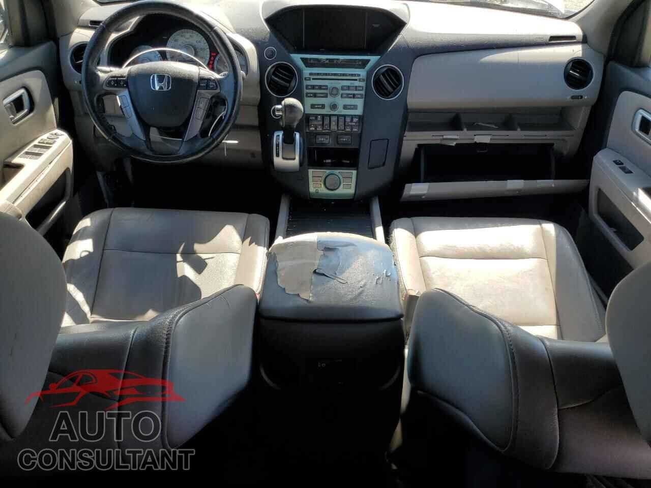 HONDA PILOT 2011 - 5FNYF4H75BB032991