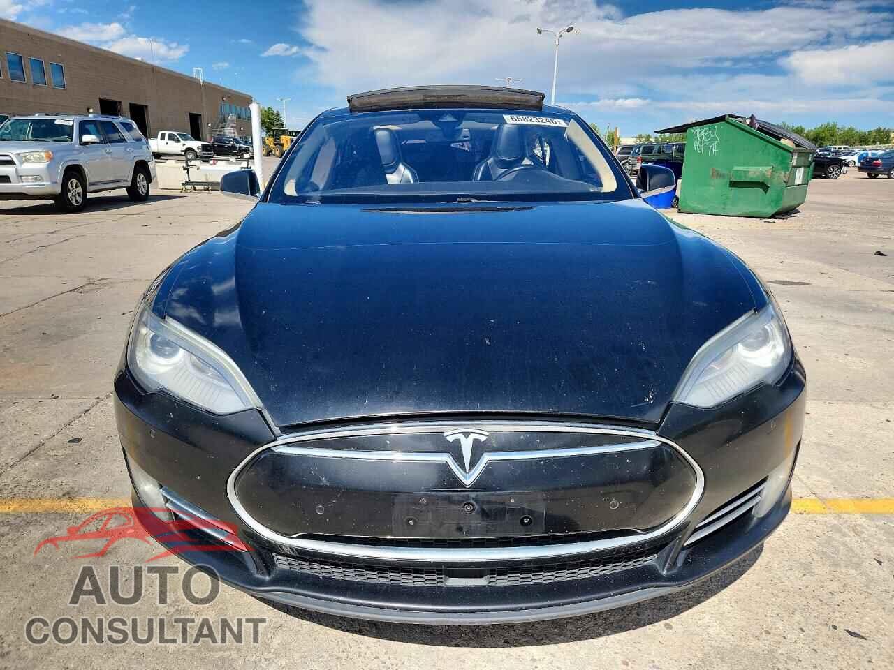 TESLA MODEL S 2015 - 5YJSA1E2XFF101904