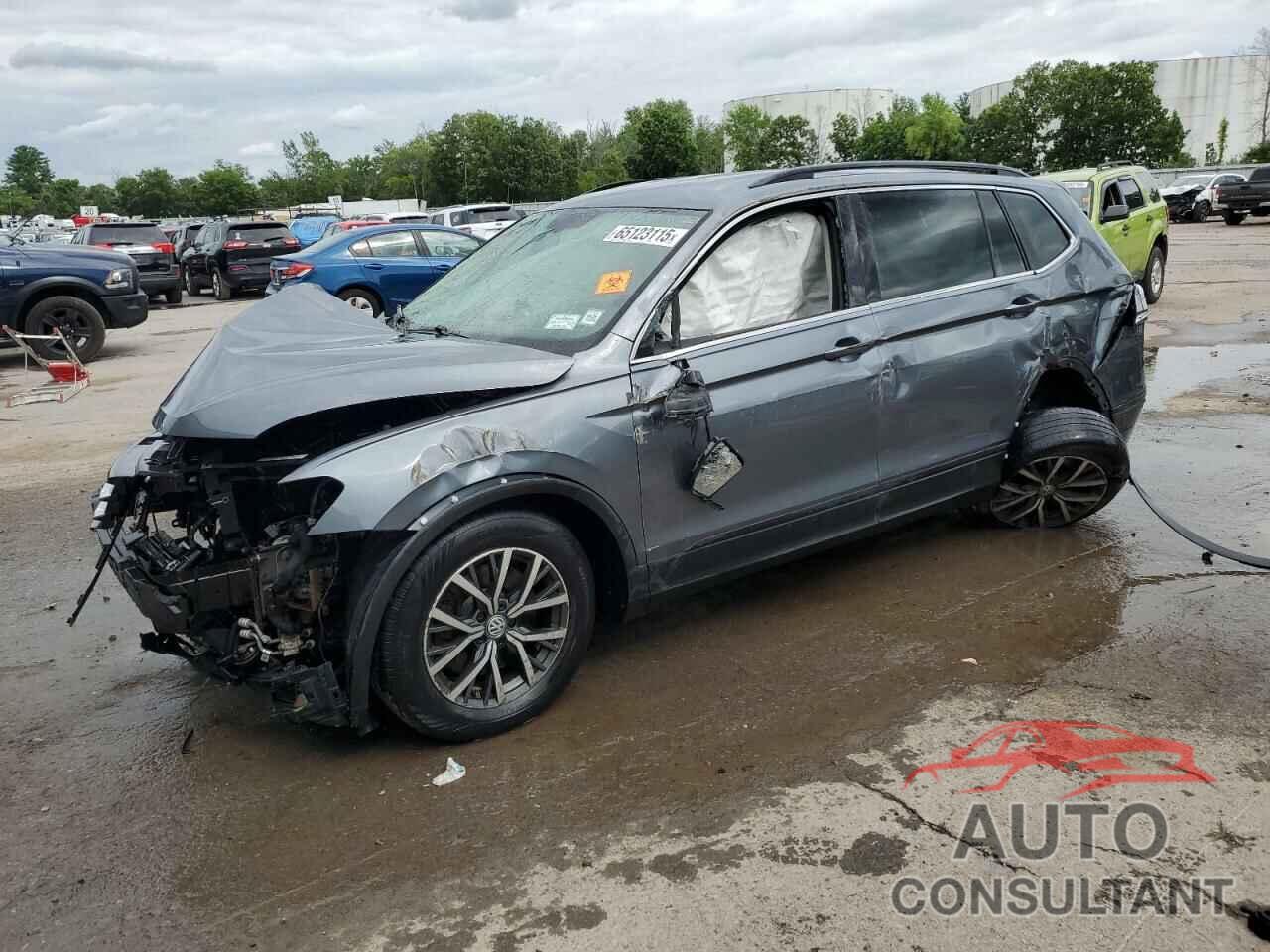 VOLKSWAGEN TIGUAN 2019 - 3VV2B7AX8KM093505