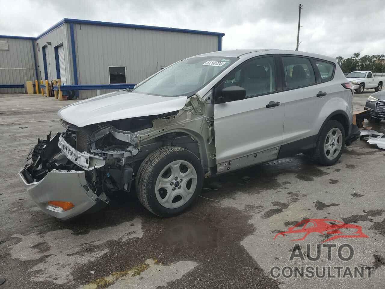 FORD ESCAPE 2018 - 1FMCU0F79JUB36221