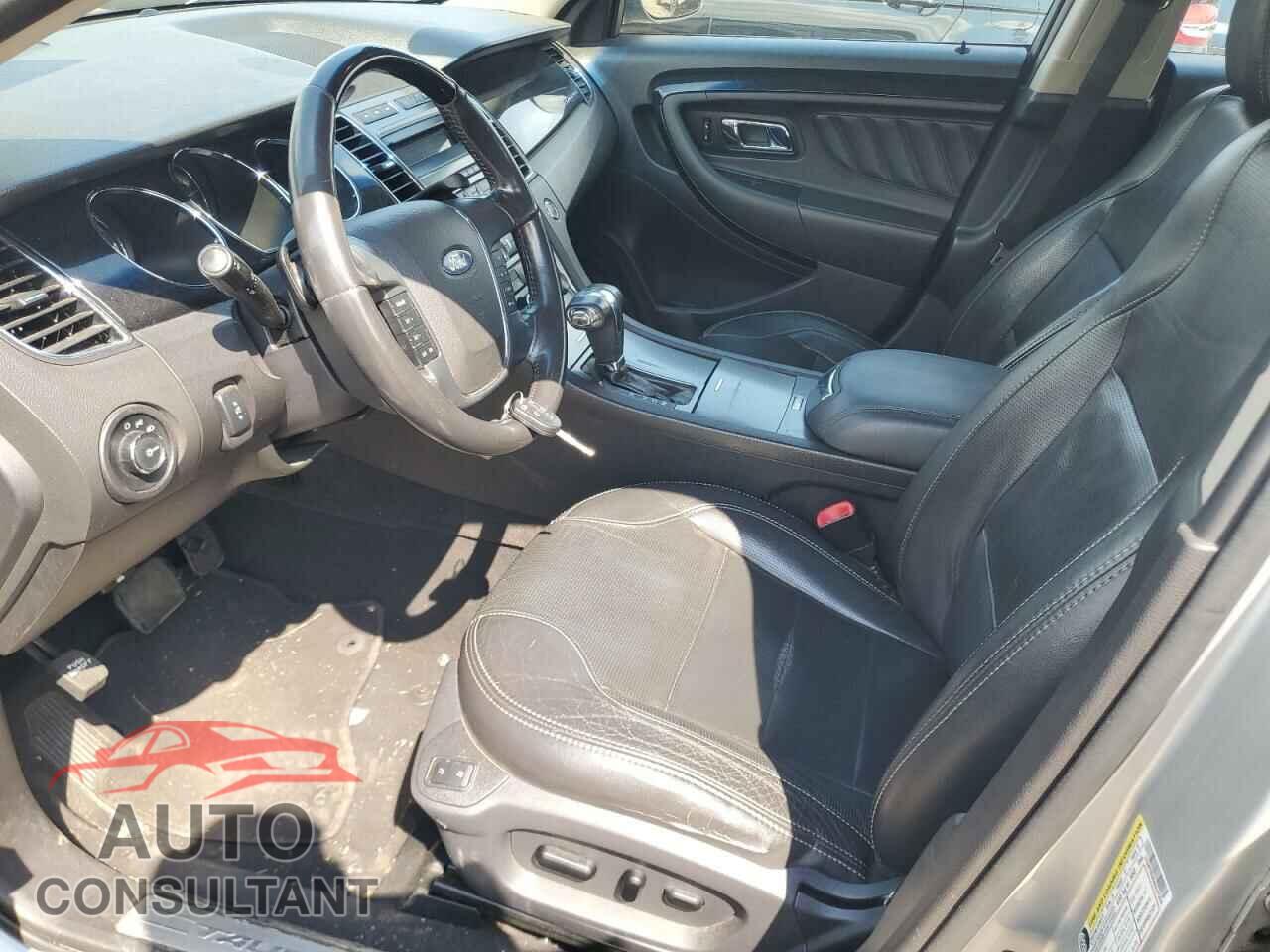 FORD TAURUS 2010 - 1FAHP2FW6AG141224