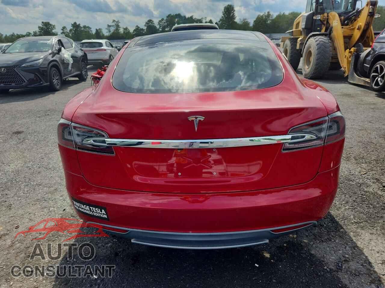 TESLA MODEL S 2014 - 5YJSA1S10EFP43459