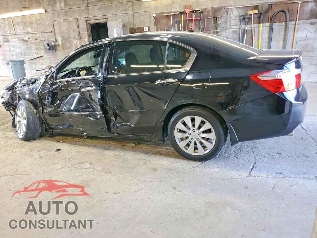 HONDA ACCORD 2013 - 1HGCR3F81DA027095