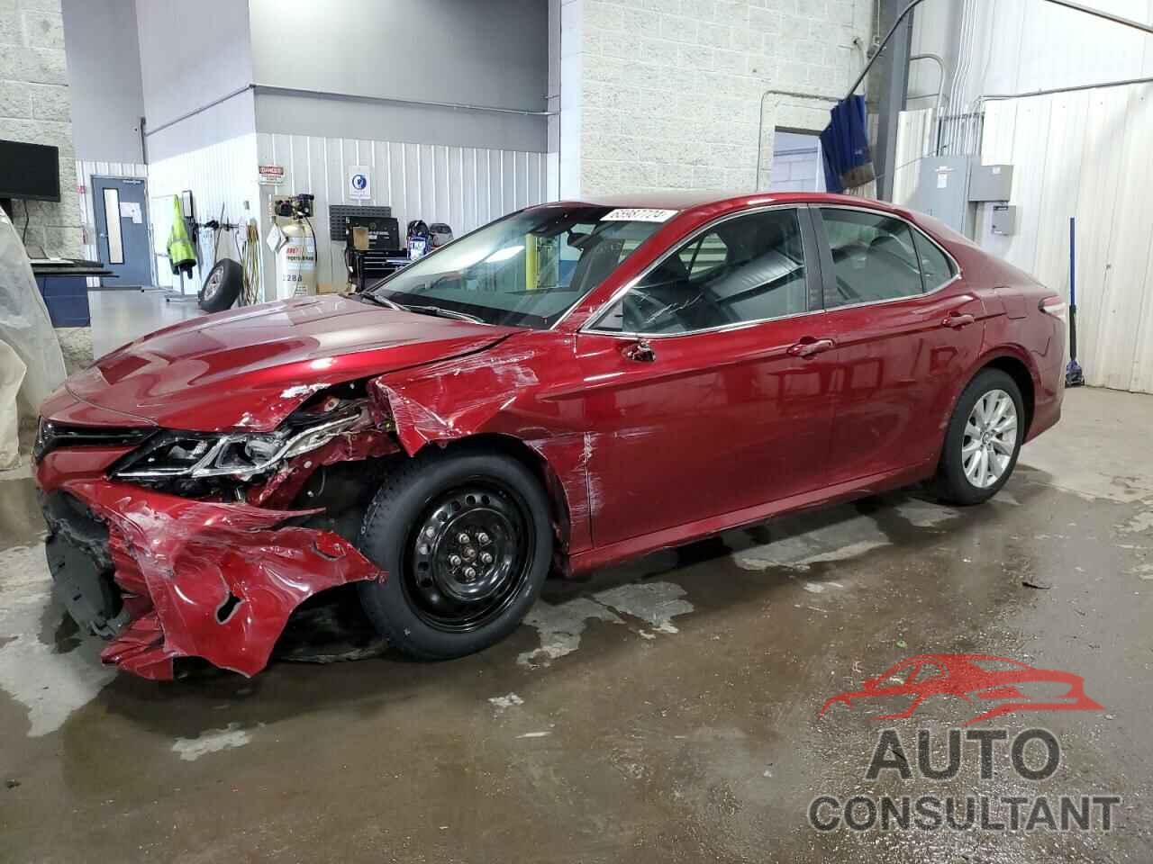 TOYOTA CAMRY 2018 - 4T1B11HK2JU573957