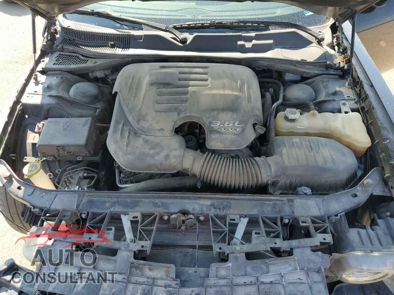 DODGE CHALLENGER 2018 - 2C3CDZGG2JH220184
