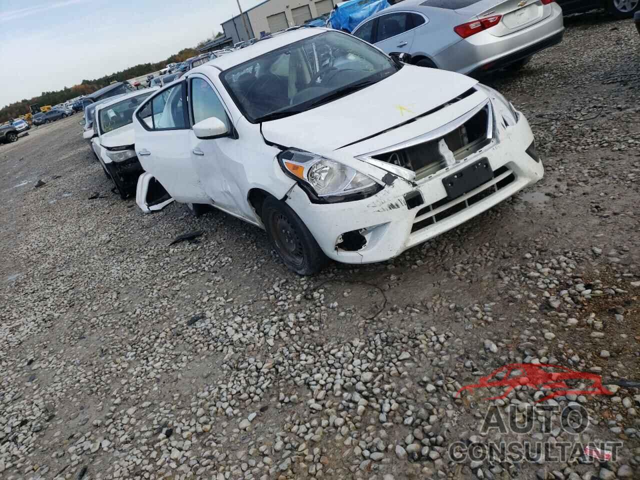 NISSAN VERSA 2019 - 3N1CN7AP6KL842210