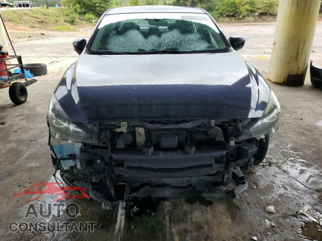 MAZDA 3 2017 - 3MZBN1U79HM106928