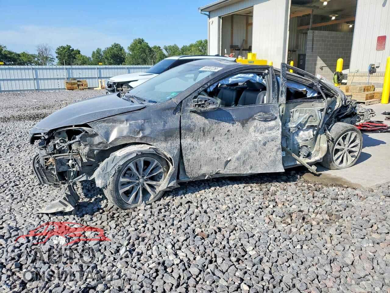 TOYOTA COROLLA 2017 - 2T1BURHE2HC863109