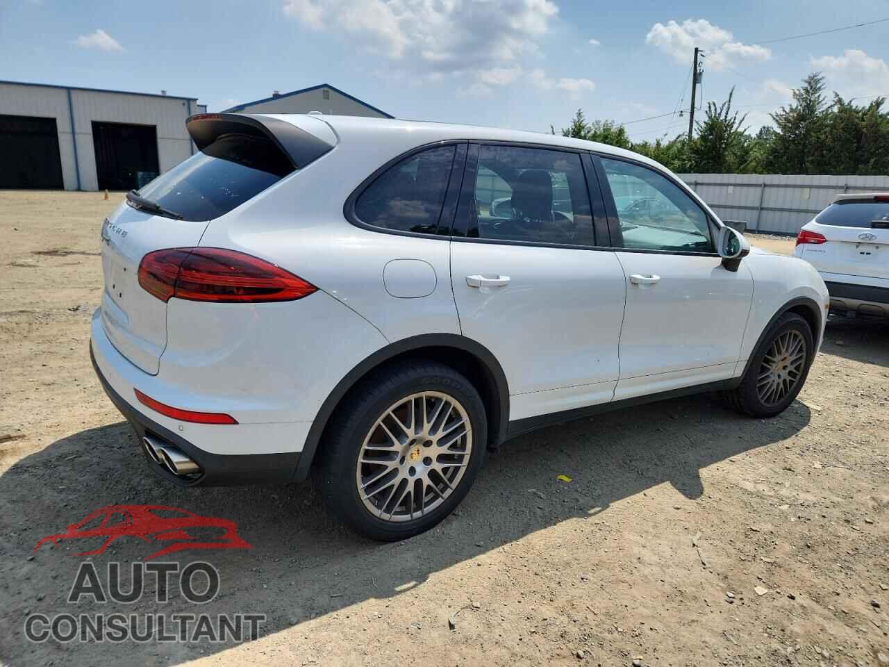 PORSCHE CAYENNE 2016 - WP1AB2A22GLA94464