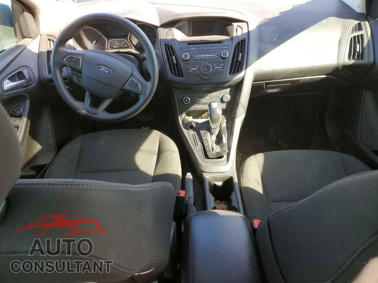 FORD FOCUS 2016 - 1FADP3F23GL208217