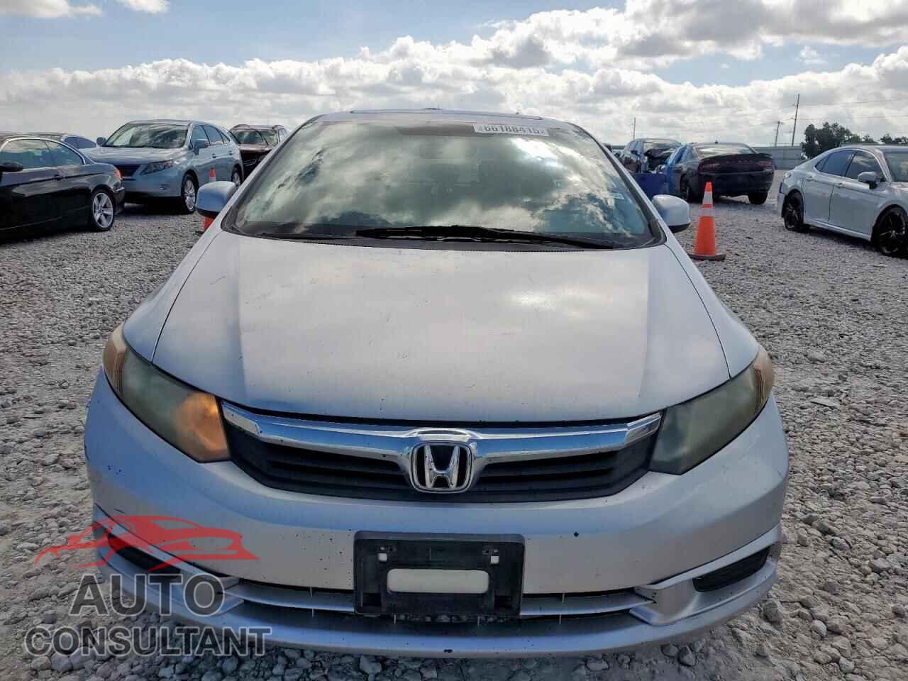 HONDA CIVIC 2012 - 2HGFB2F85CH531354
