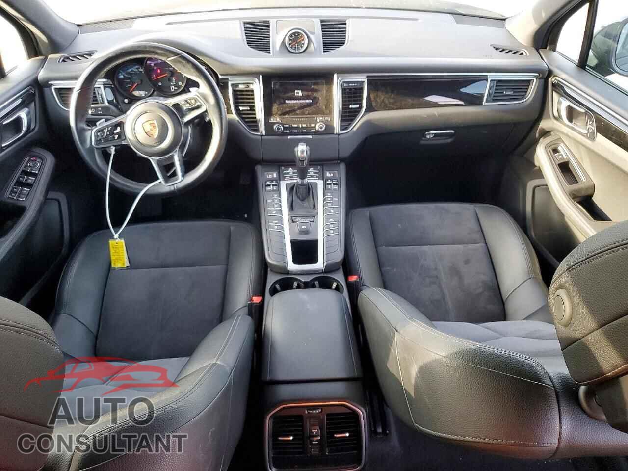 PORSCHE MACAN 2018 - WP1AA2A50JLB19186