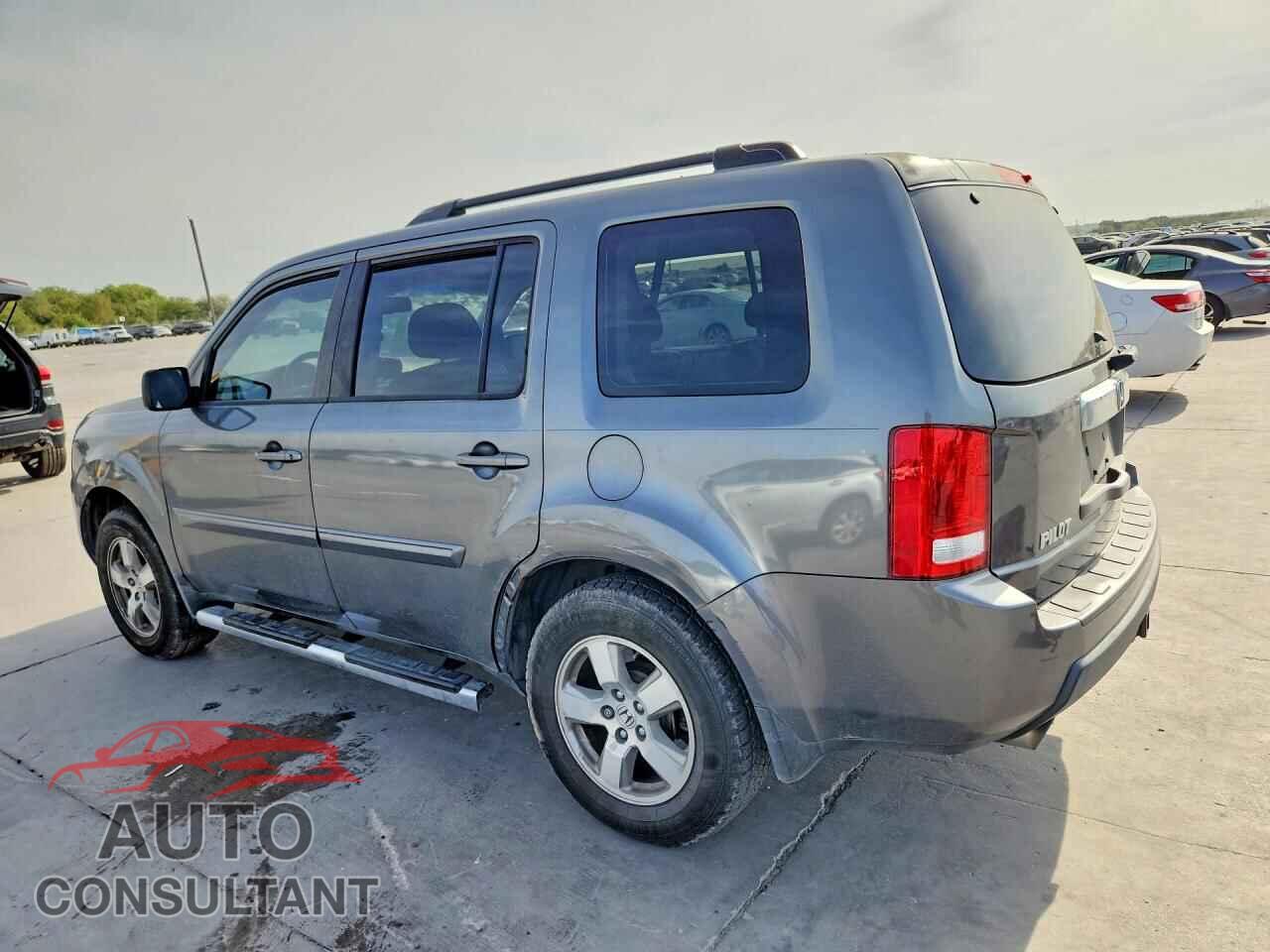 HONDA PILOT 2011 - 5FNYF3H59BB012123