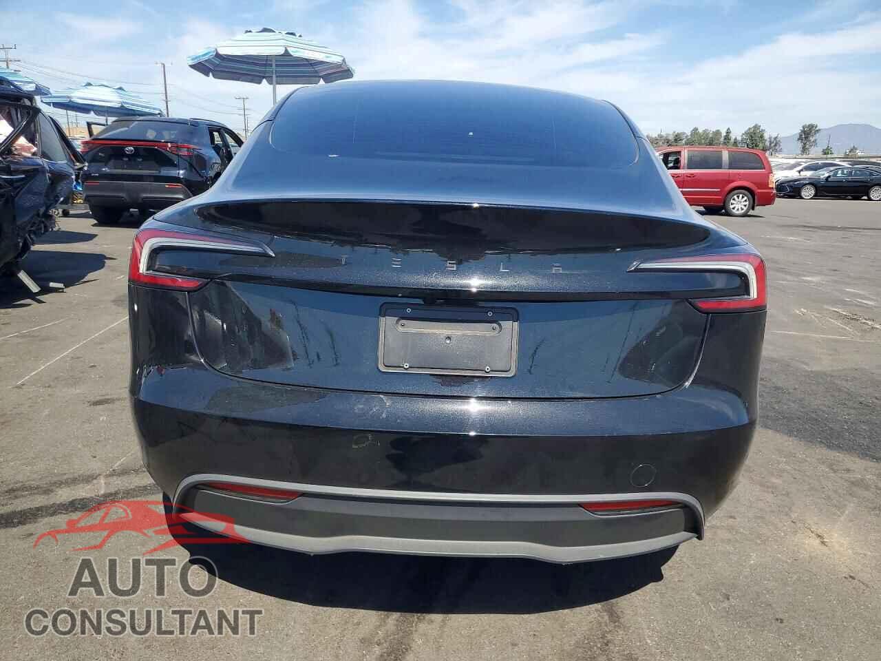 TESLA MODEL 3 2026 - 5YJ3E1EA2TF163910