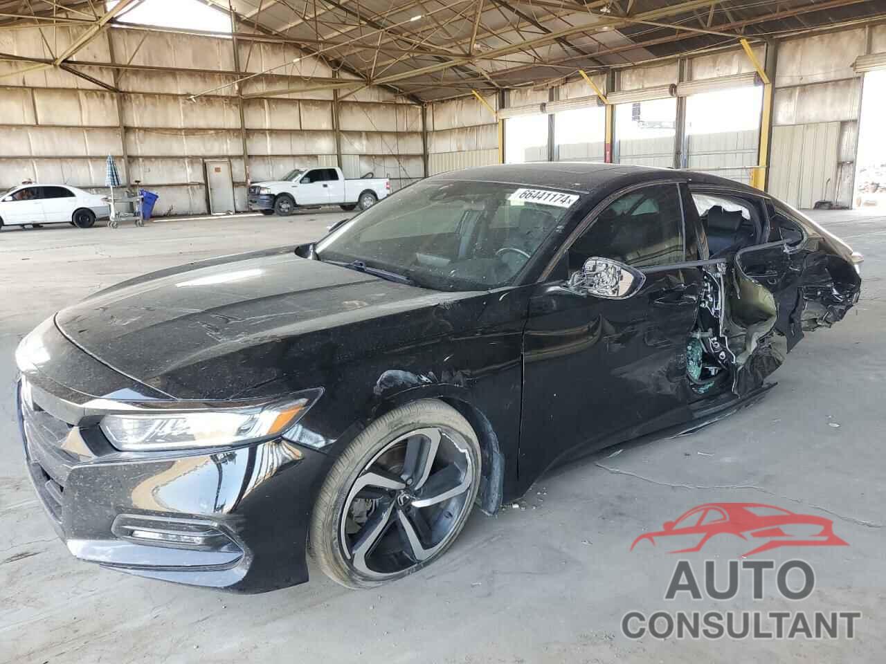 HONDA ACCORD 2018 - 1HGCV2F31JA025434