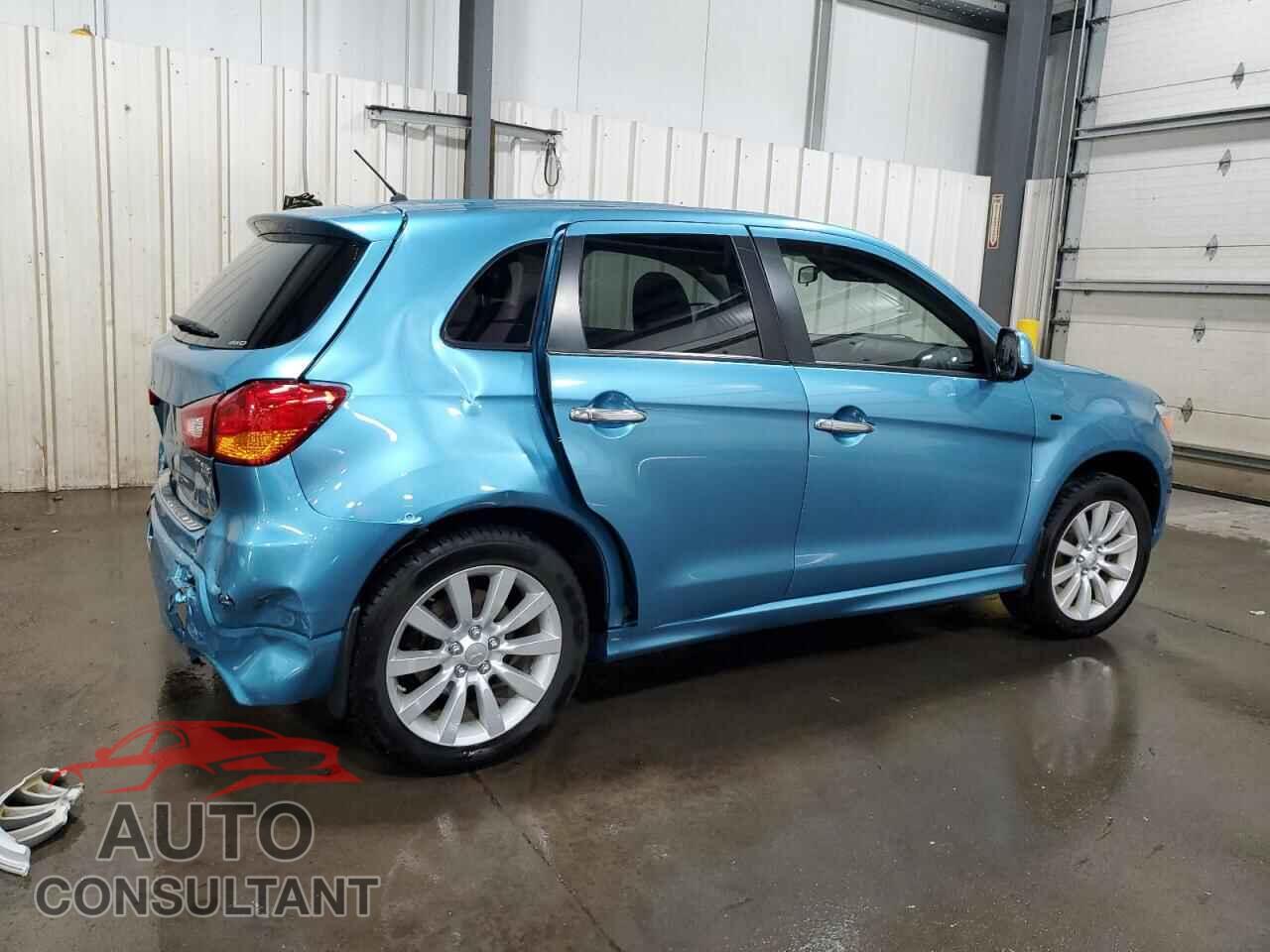 MITSUBISHI OUTLANDER 2011 - JA4AR4AU2BZ020455