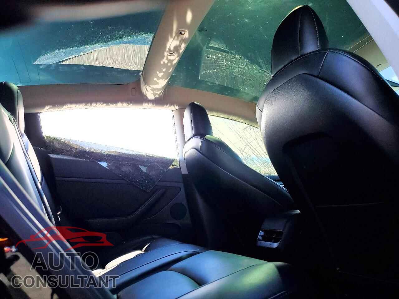 TESLA MODEL 3 2021 - 5YJ3E1EAXMF074992