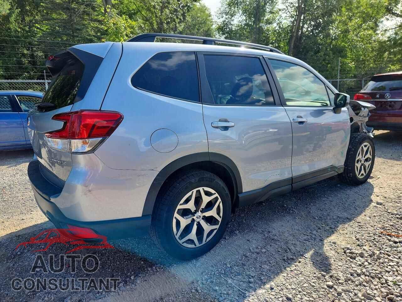 SUBARU FORESTER 2019 - JF2SKAGC8KH547810