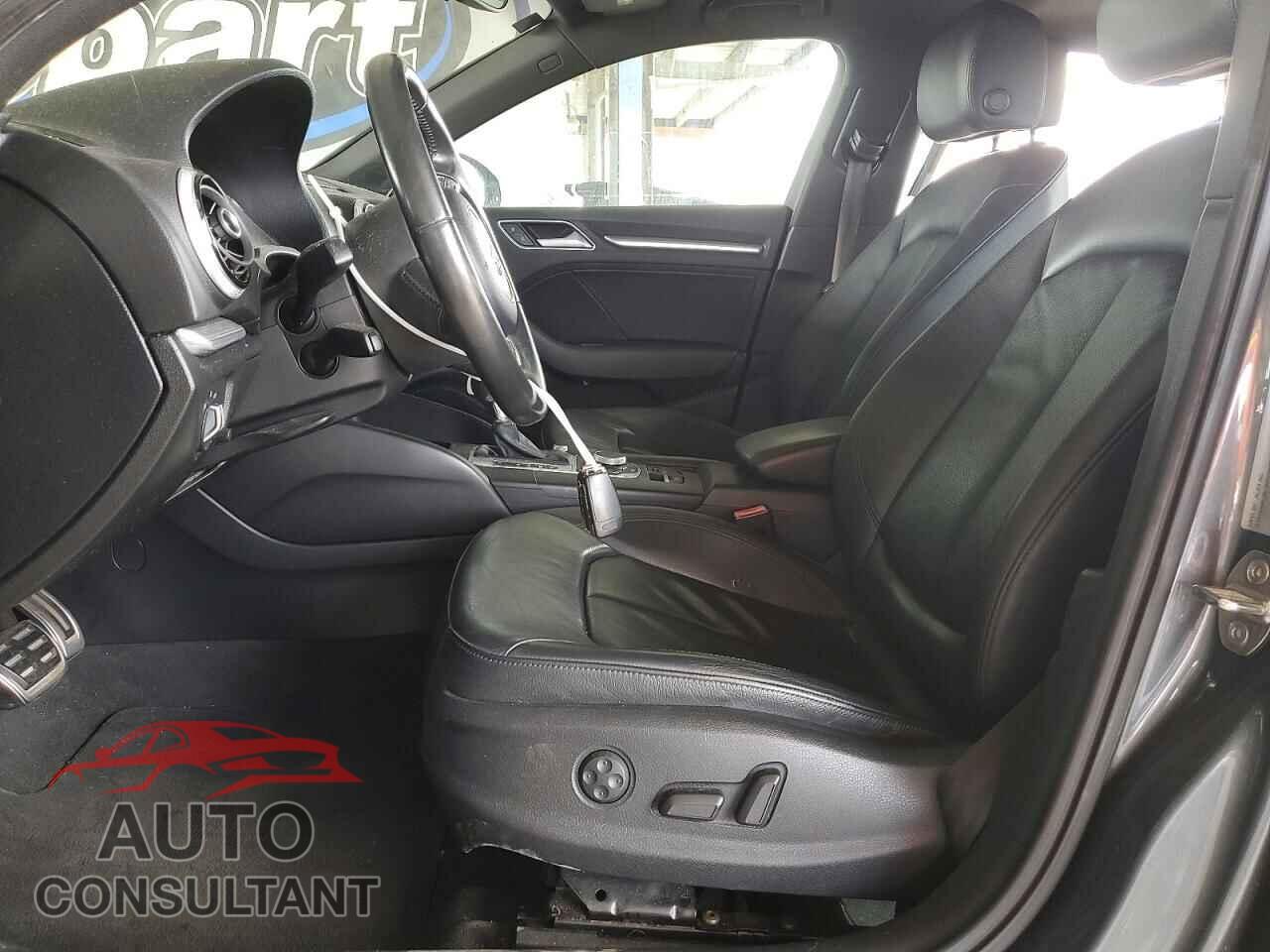 AUDI A3 2015 - WAUBFGFF6F1093229