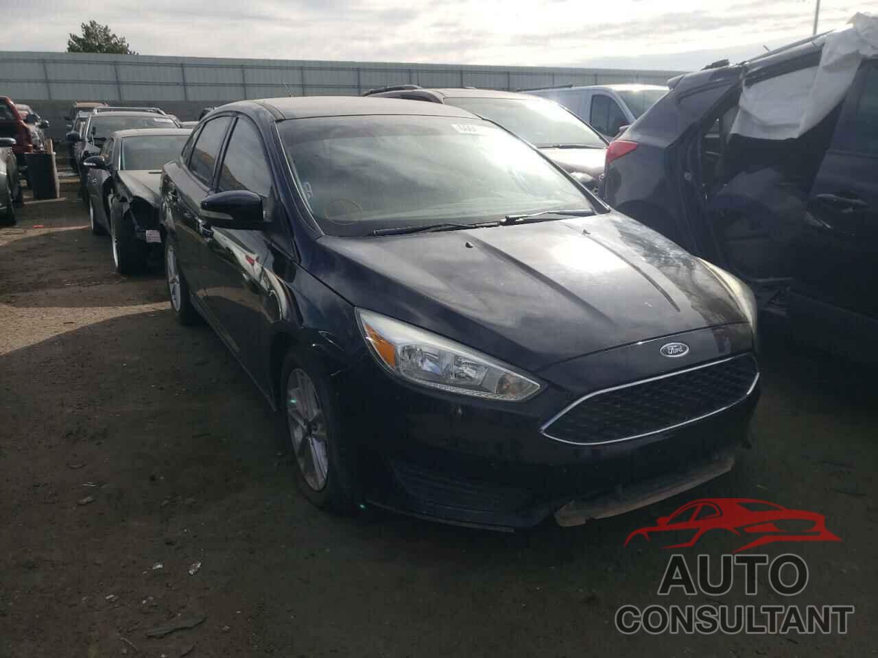 FORD FOCUS 2017 - 1FADP3F23HL211250