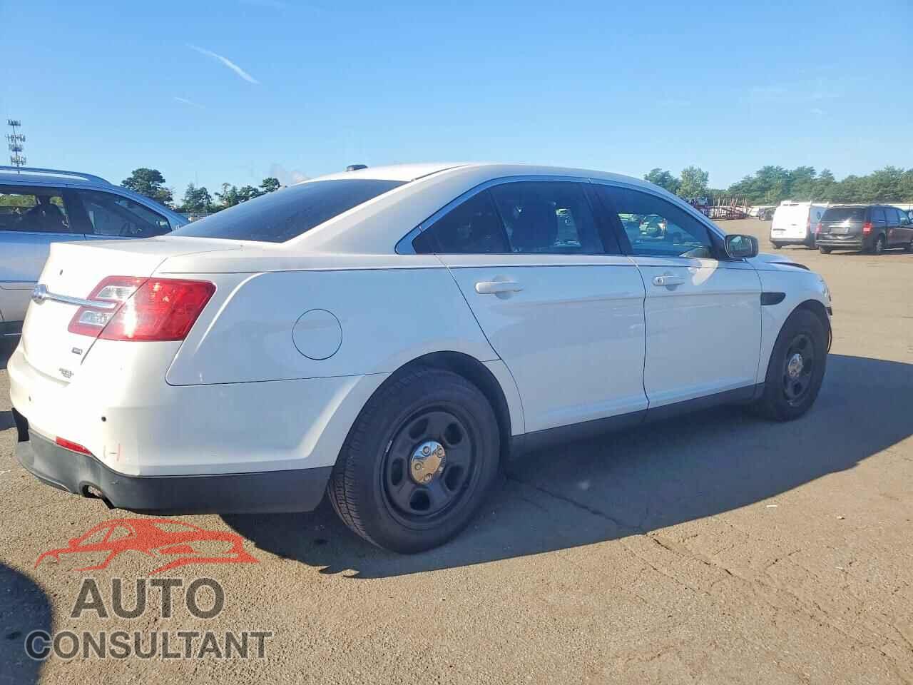 FORD TAURUS 2017 - 1FAHP2MK4HG133648