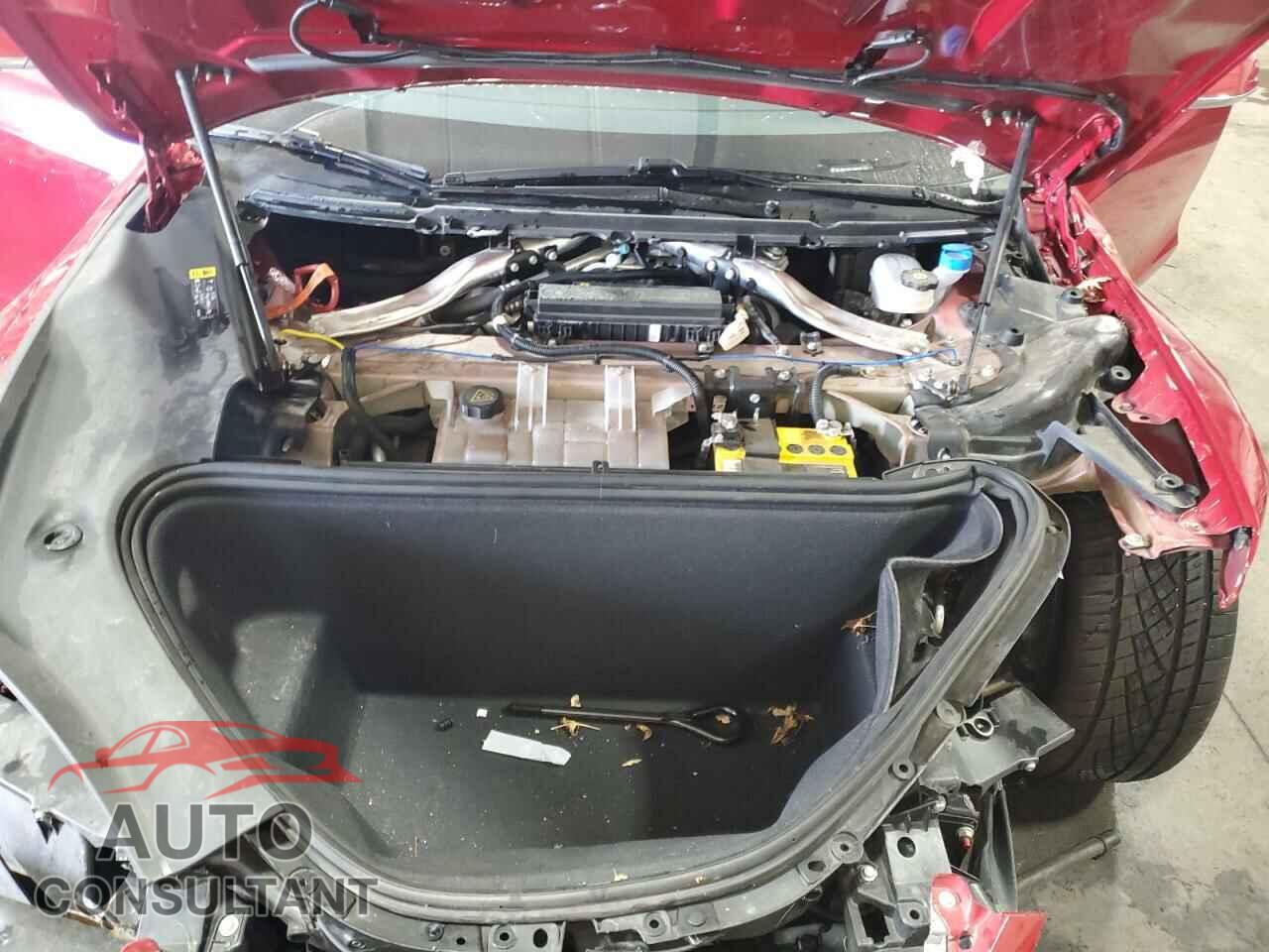 TESLA MODEL S 2018 - 5YJSA1E23JF270820