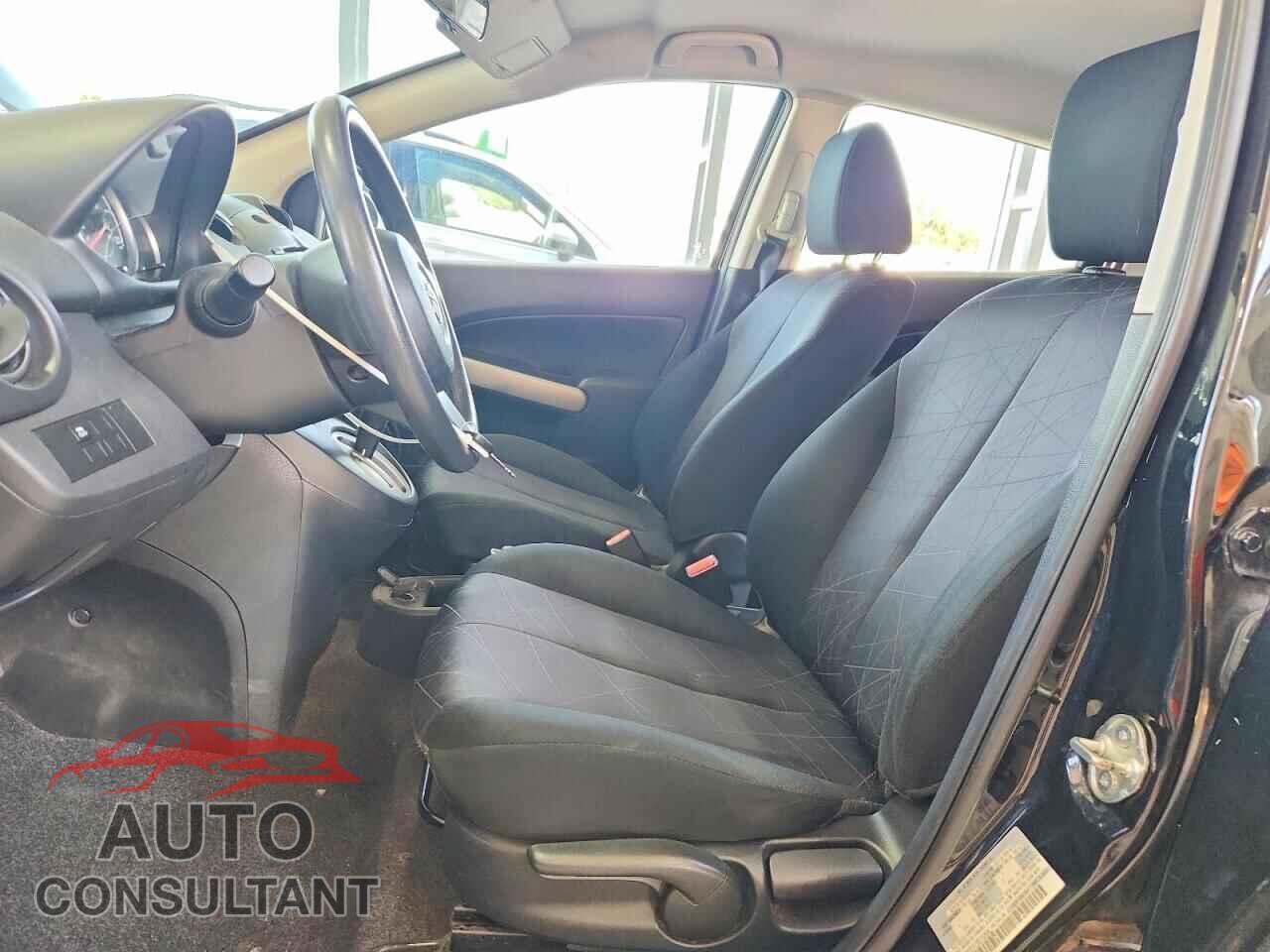 MAZDA 2 2014 - JM1DE1KY6E0183584